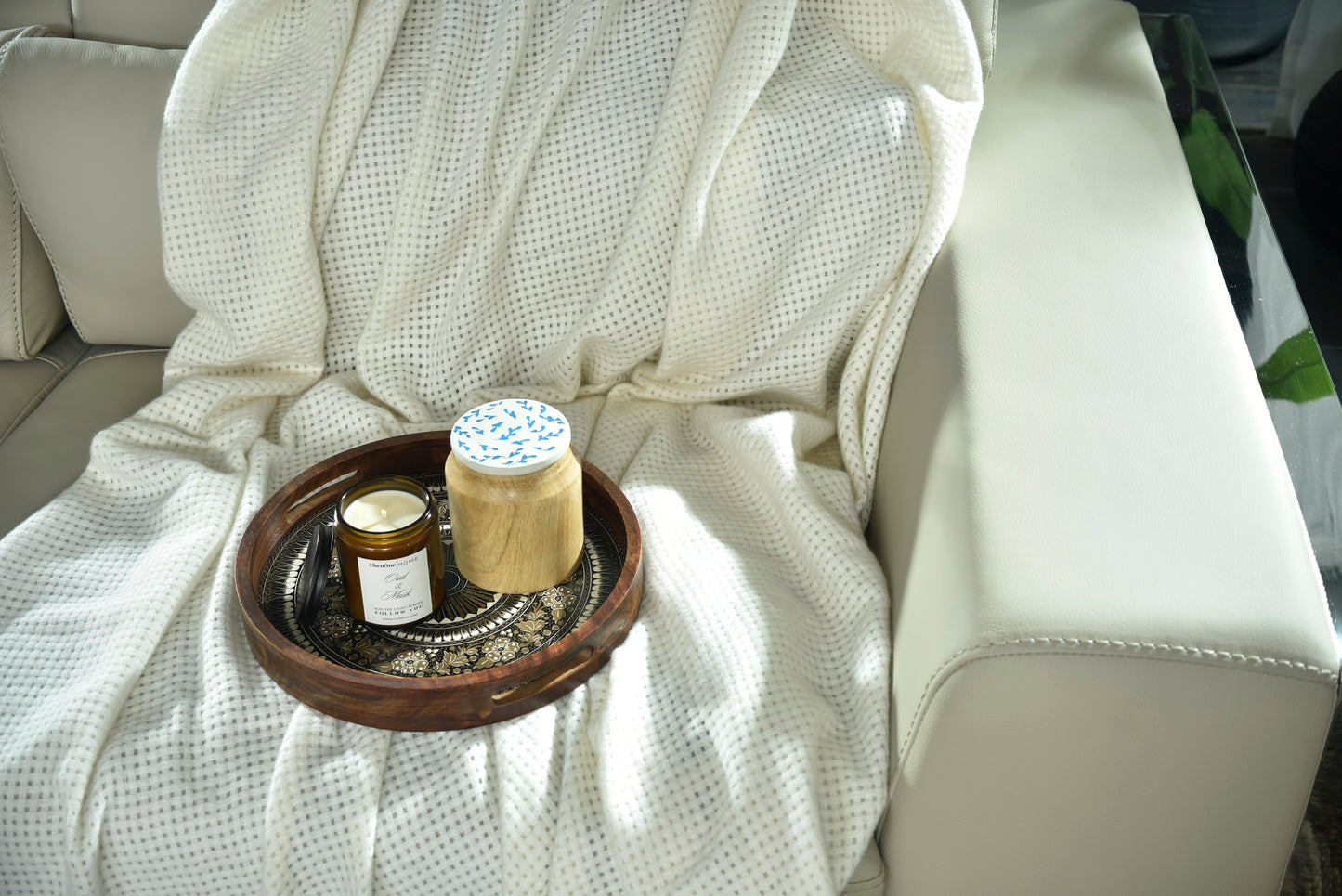 LIGHT BEIGE KNITTED THROW-25 - S-QS141