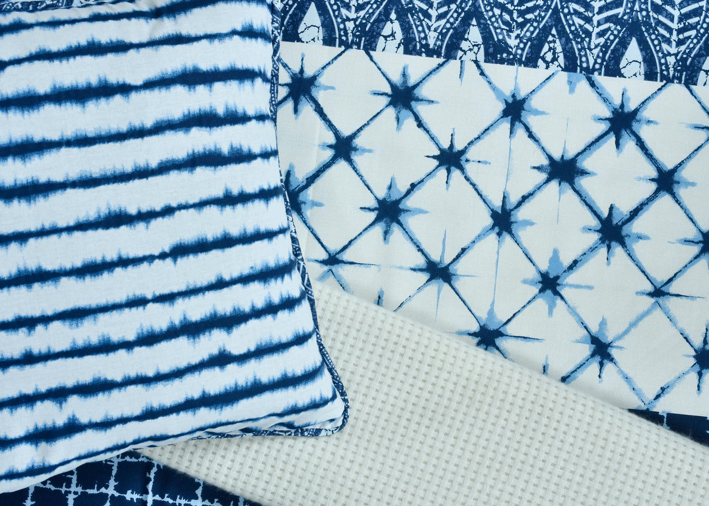 BED SHEET MAIN VERSION BLUE CHARM-26R