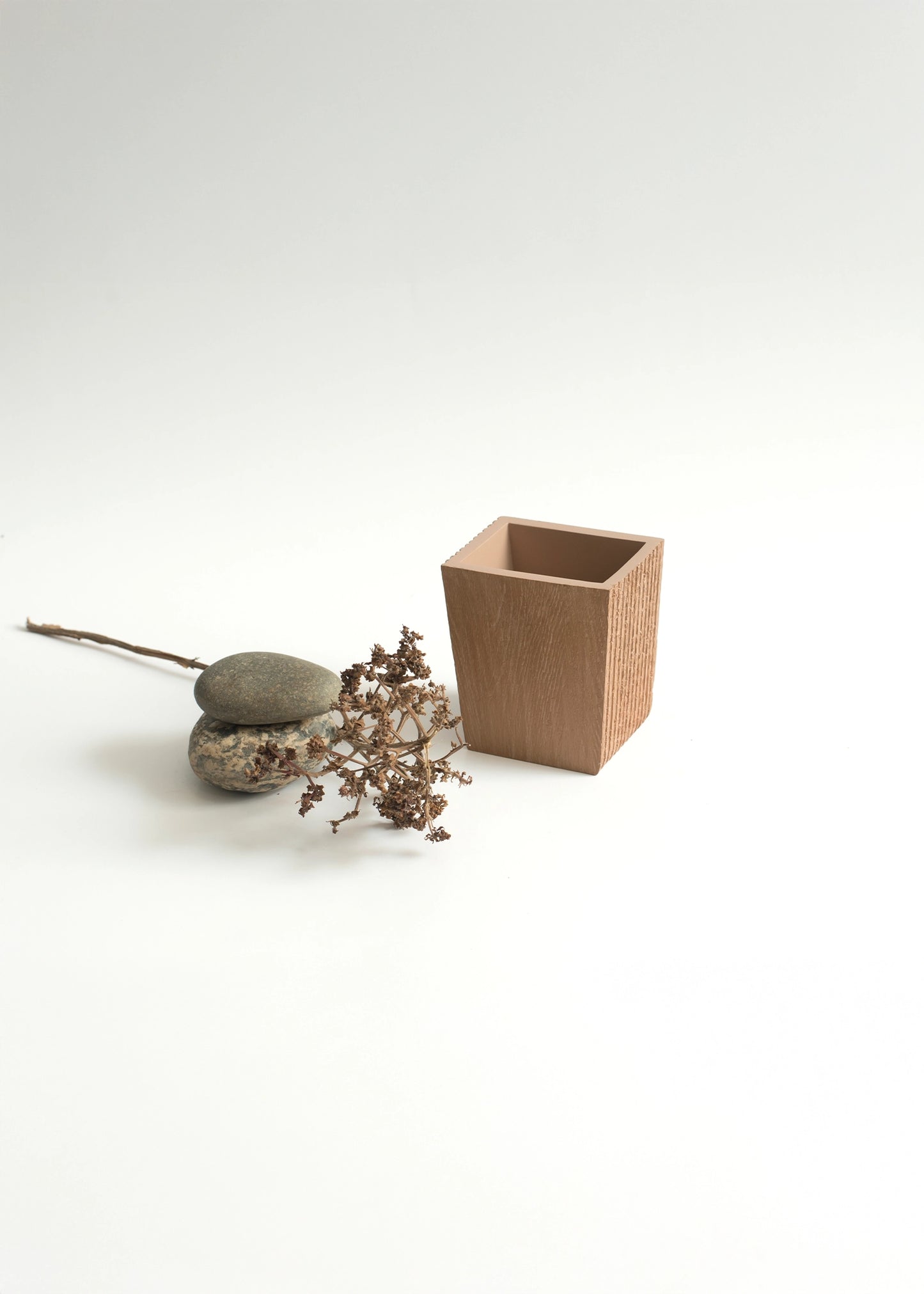 BRUSH HOLDER BROWN - SKYTU-013