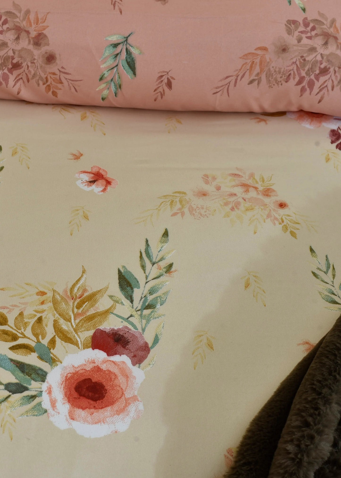 6 PCS COMFORTER SET QUEEN BUTTERNUT-25