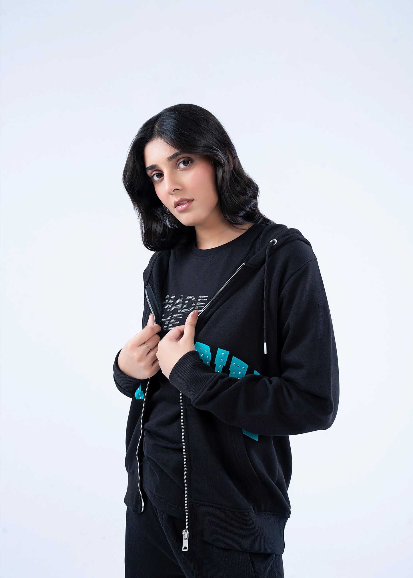 PULL OVER HOODIE BLACK - LDS-A1787