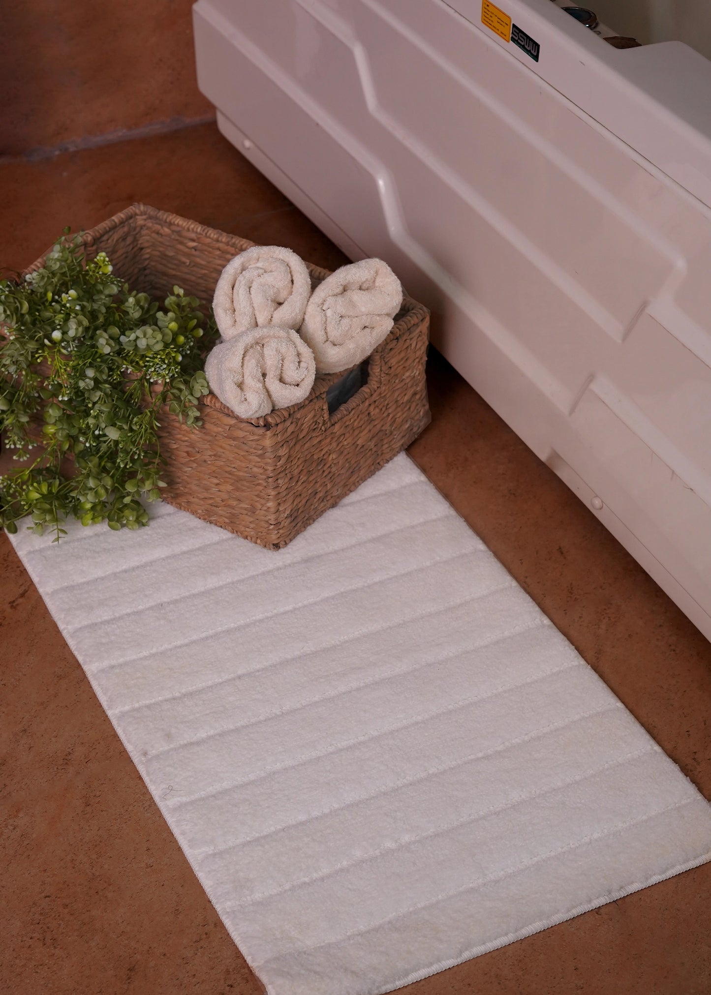 BATH MAT WHITE - SKYBM-008