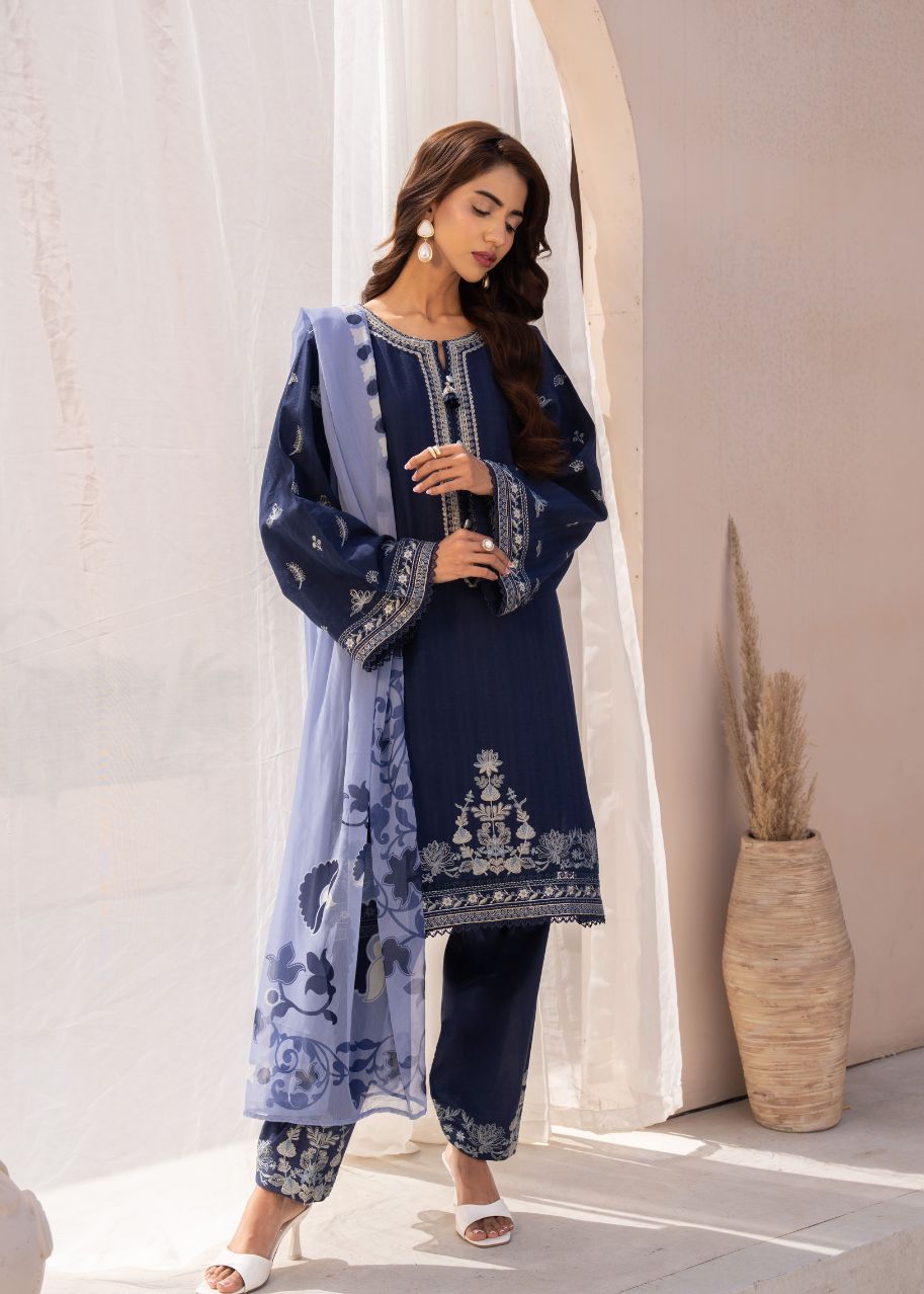 3 PCS EMBROIDERED SUIT D/BLUE LDS-6975