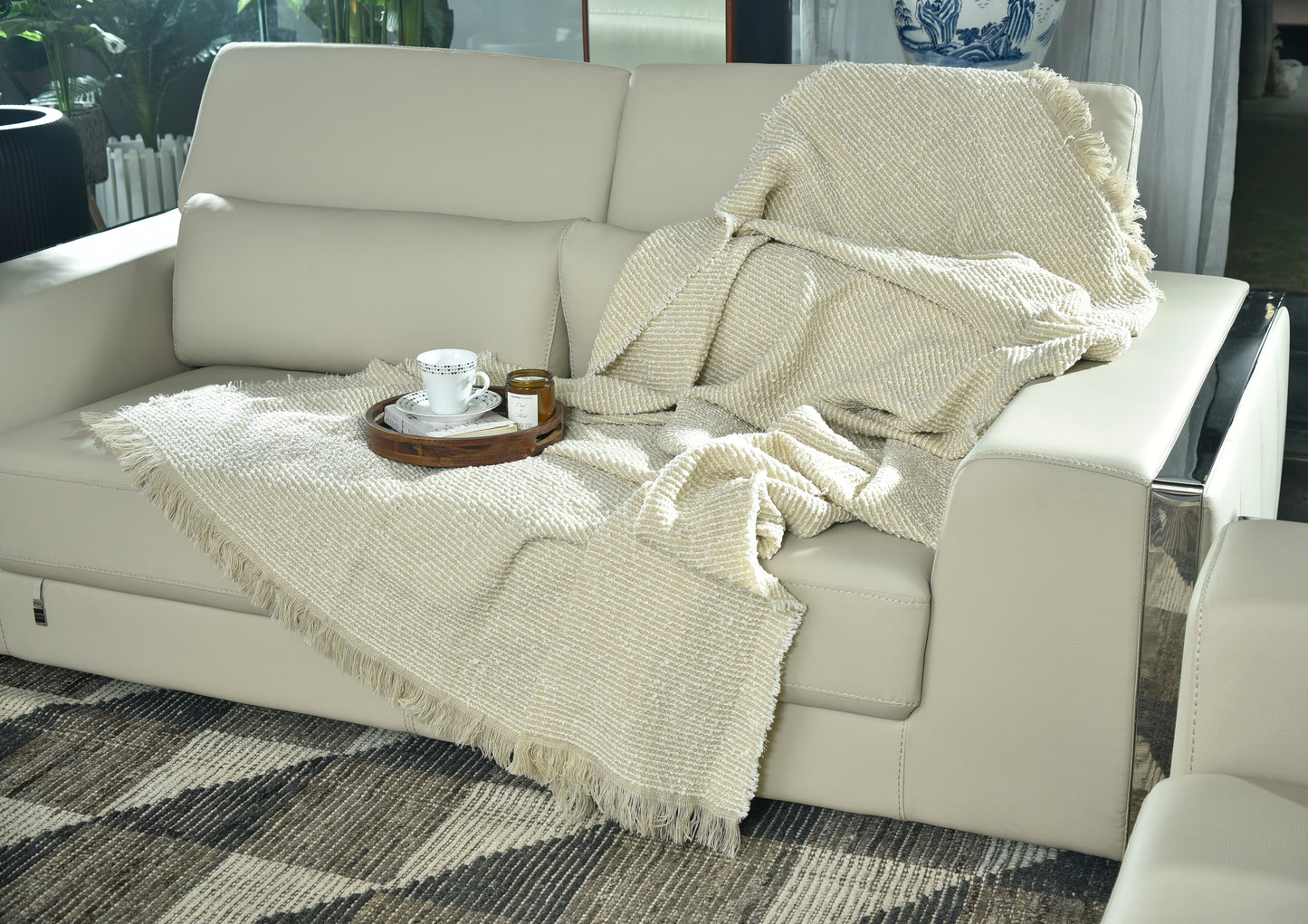 LIGHT TAUPE KNITTED THROW-25 - S-A084