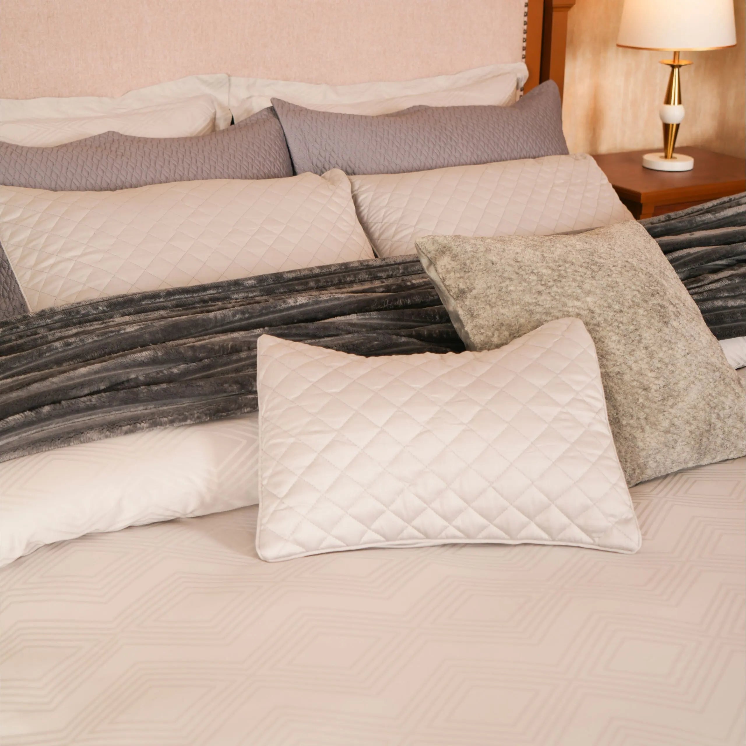 7 Pcs Duvet Cover Set Silver | ChenOne Home Textile