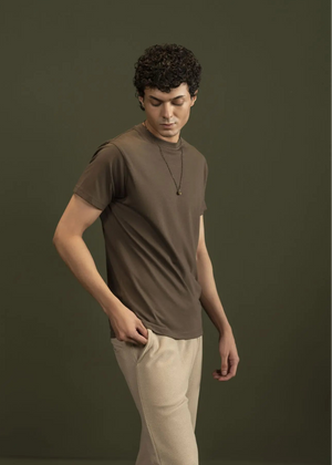 Men's olive crew-neck T-shirt with short sleeves, close-up torso view