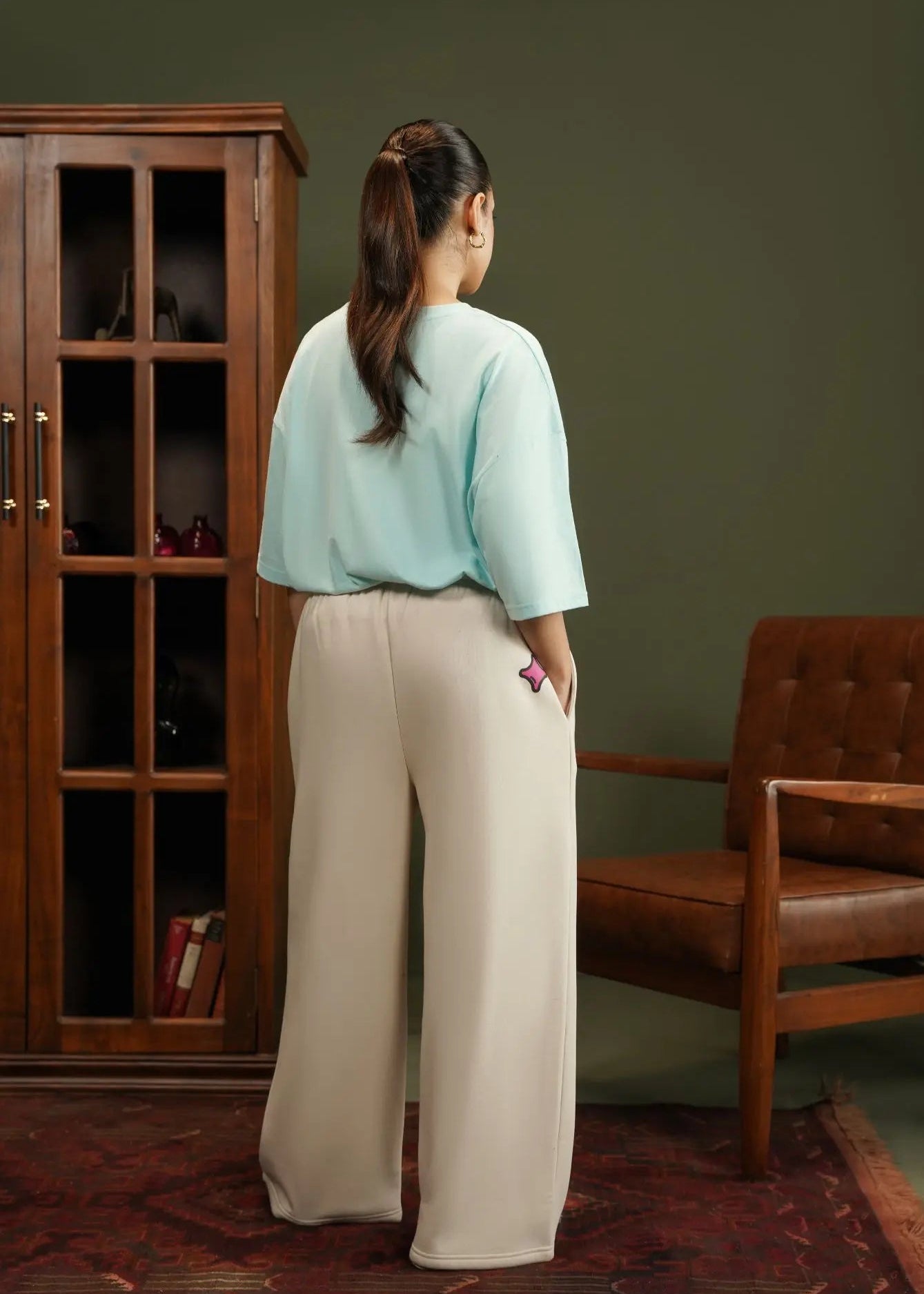 Men's stone fleece pull-on trousers, wide-leg fit with side view