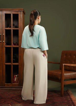Men's stone fleece pull-on trousers, wide-leg fit with side view