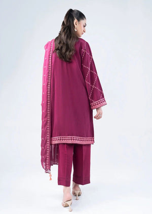 Maroon embroidered kurta back view with sheer dupatta and matching pants