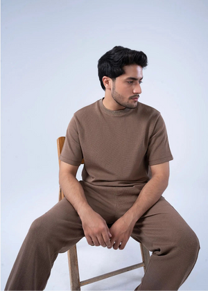 Men's brown textured knit crew-neck T-shirt