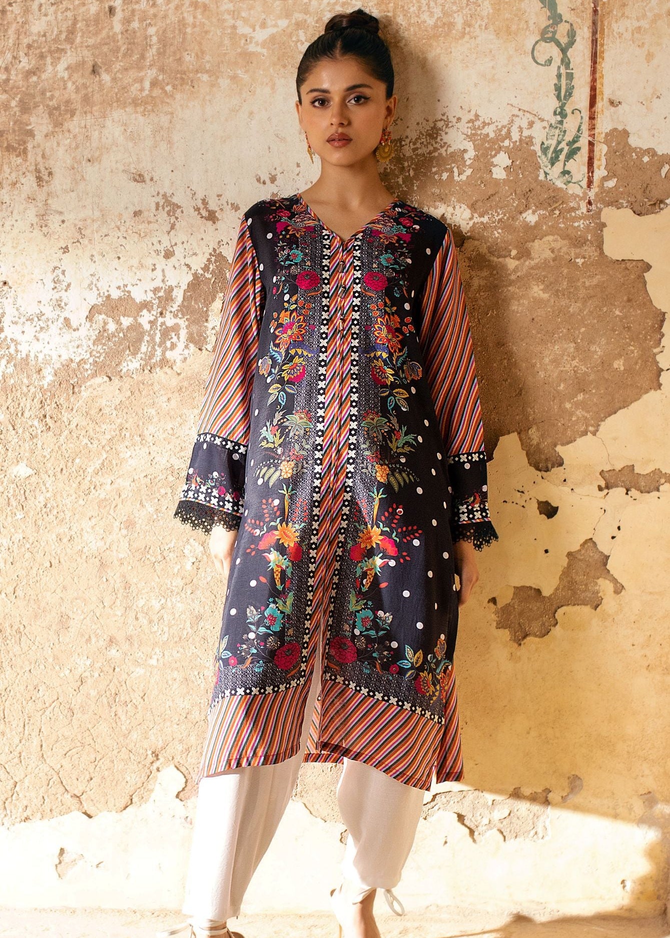 Picture of LDS-6632 SHIRT CASUAL BLACK - Chenone Official - Online Shopping