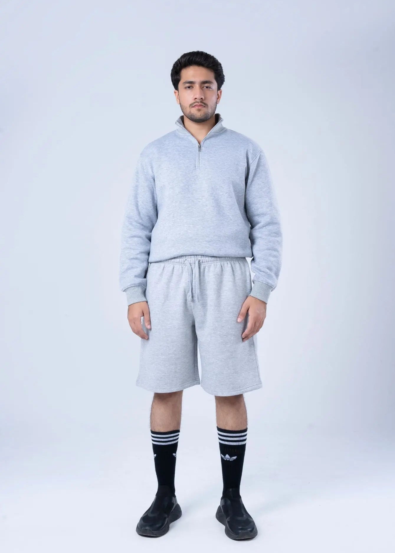 KNITTED CASUAL SHORT GREY MELANGE - GTS-B4325