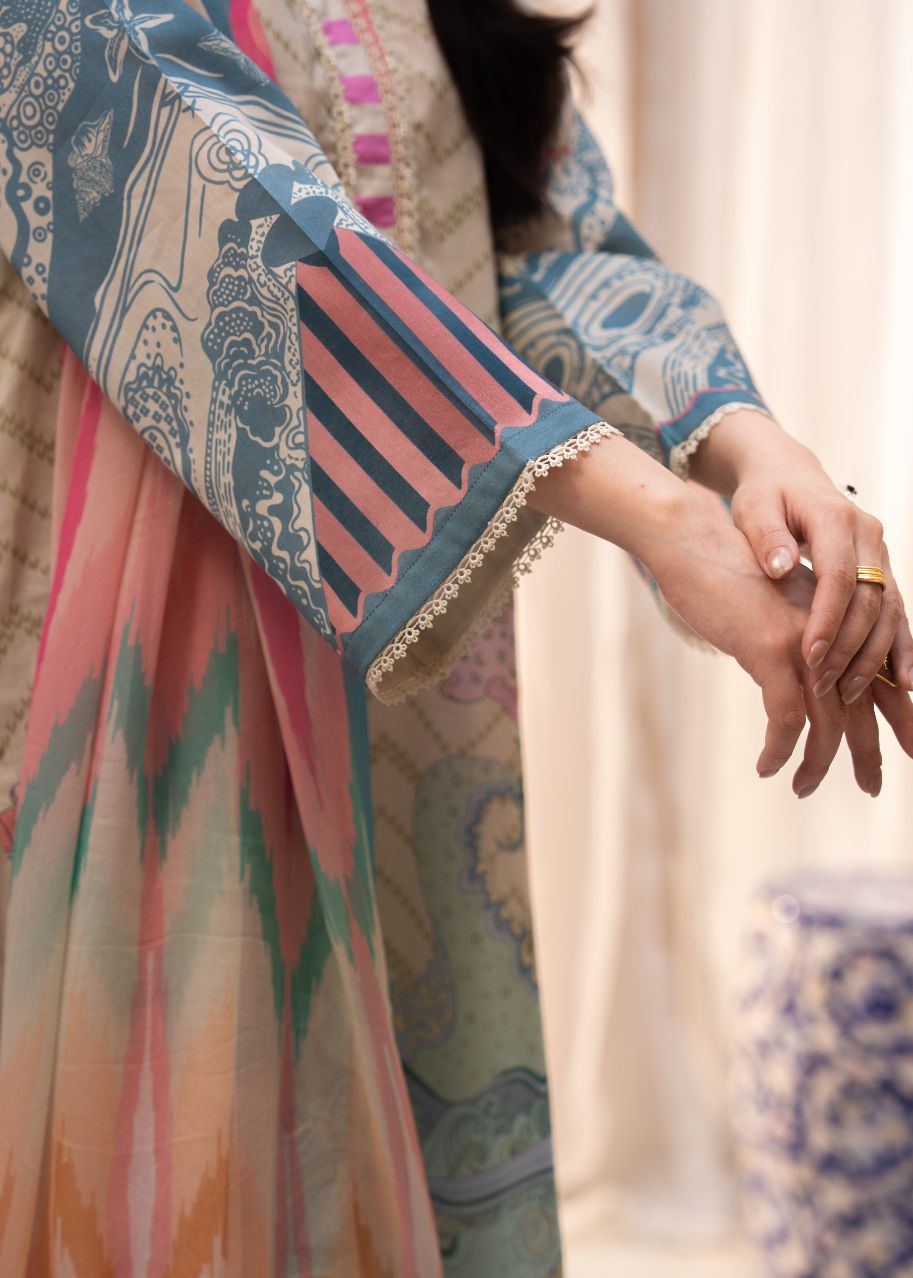 Pastel printed sleeve with striped pattern and pink trim, detailed cuff