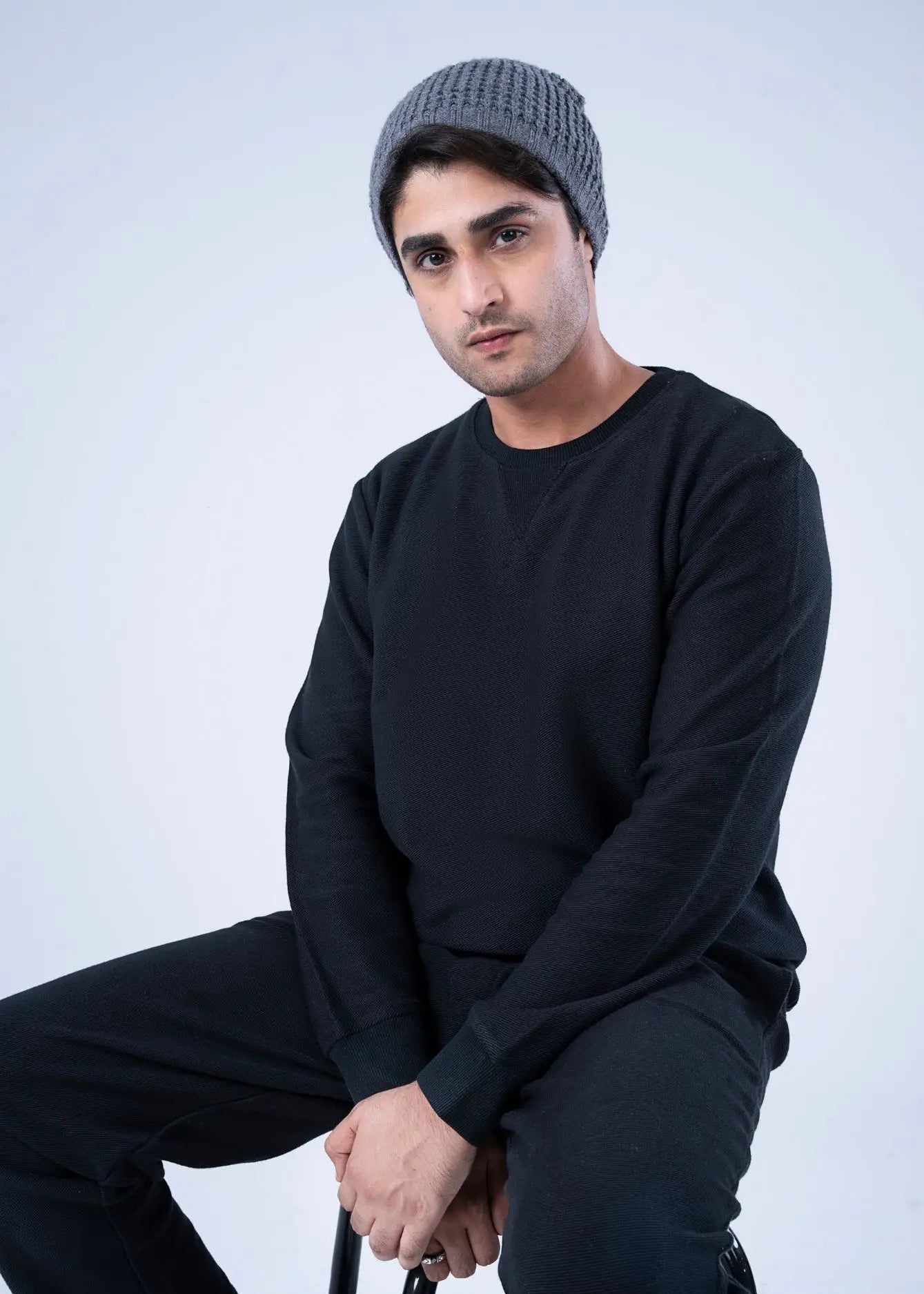 SWEATSHIRT BLACK - GTS-B4283