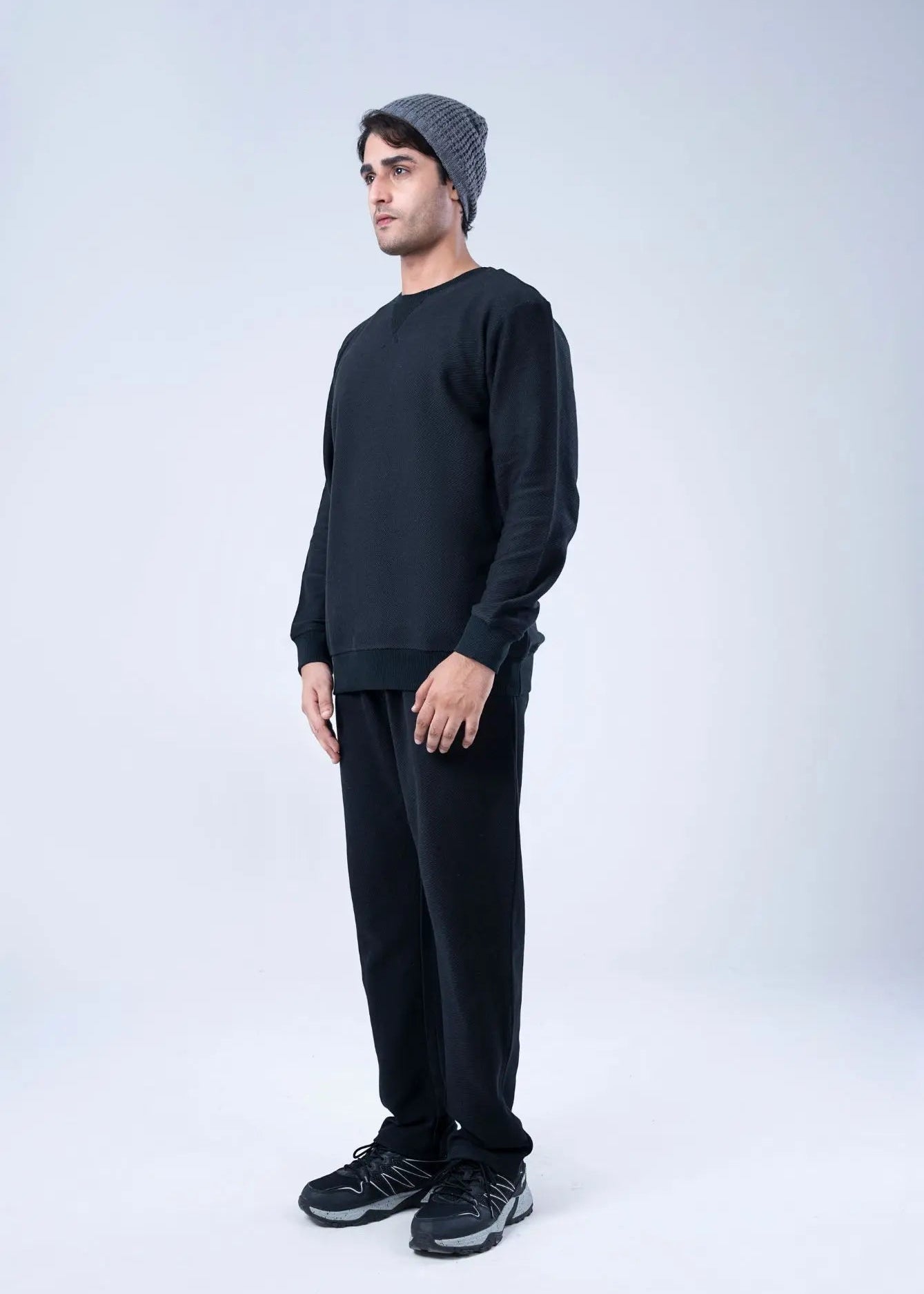 SWEATSHIRT BLACK - GTS-B4283