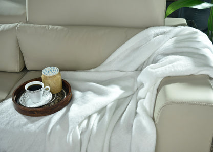 WHITE KNITTED THROW-25 - S-QS096