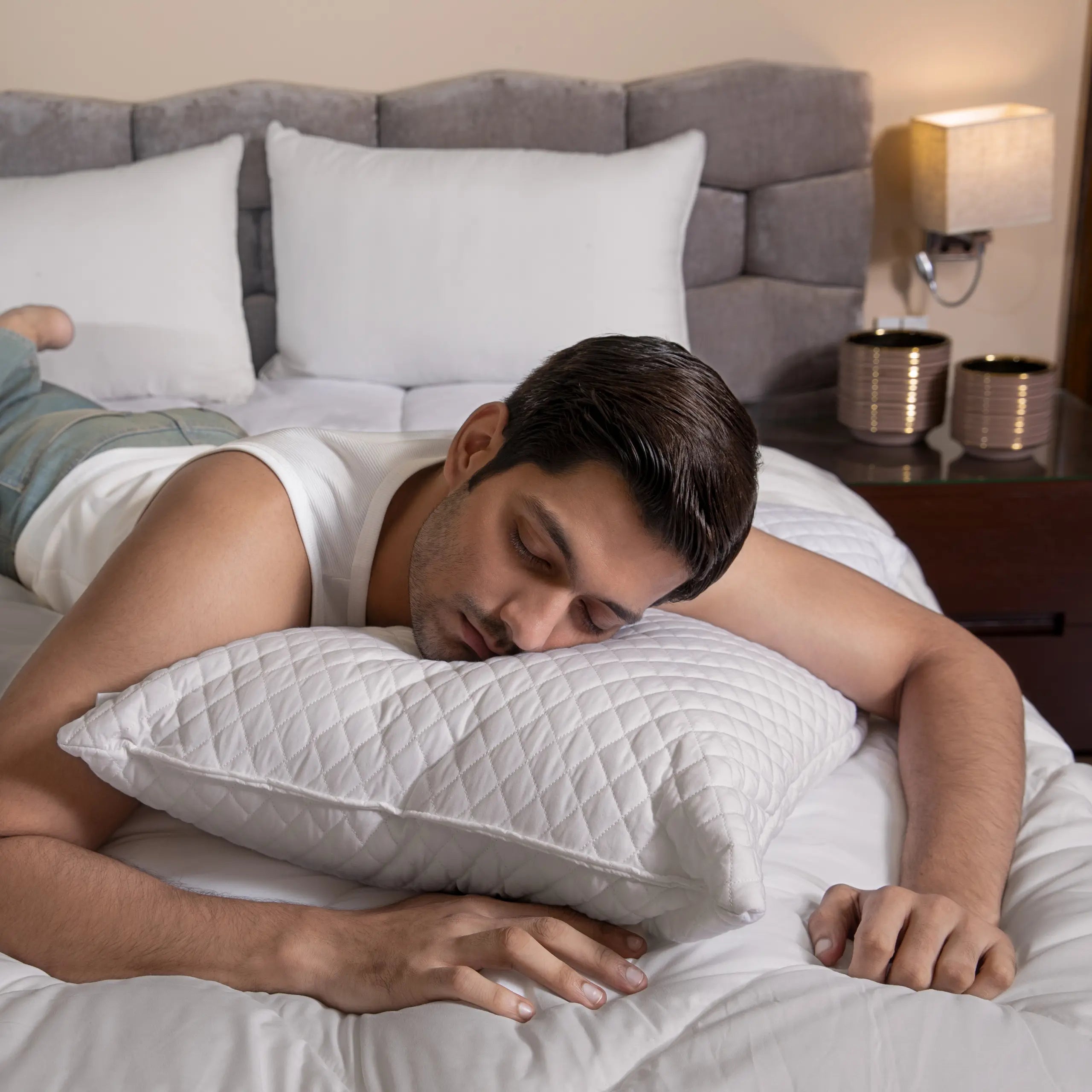 QUILTED PILLOW