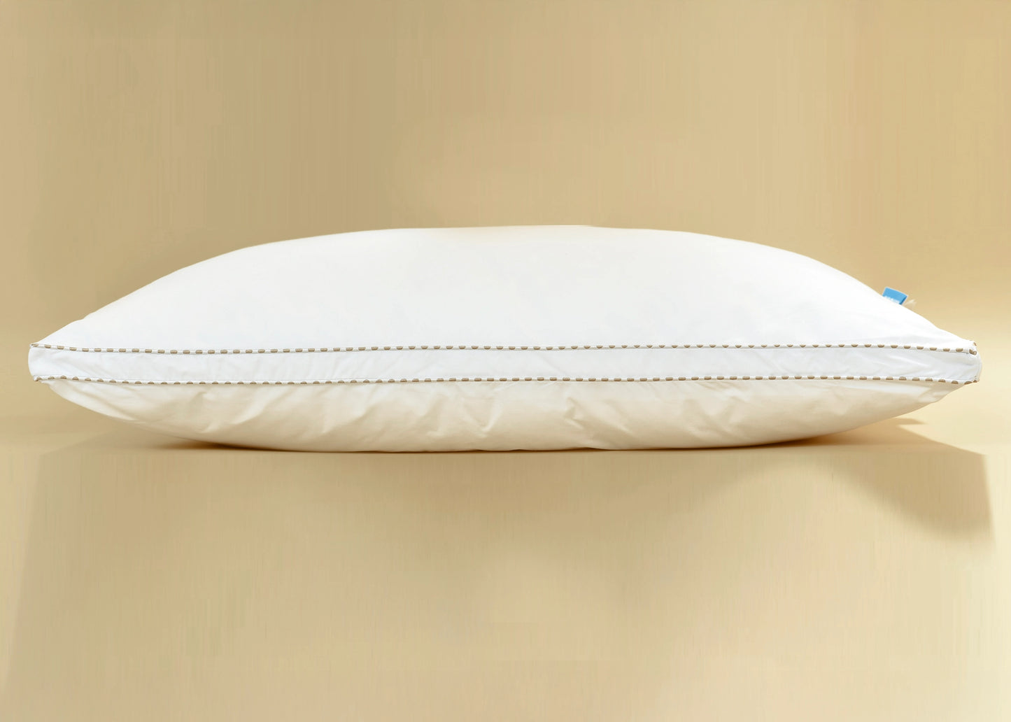 CLOUDIA FILLED PILLOW