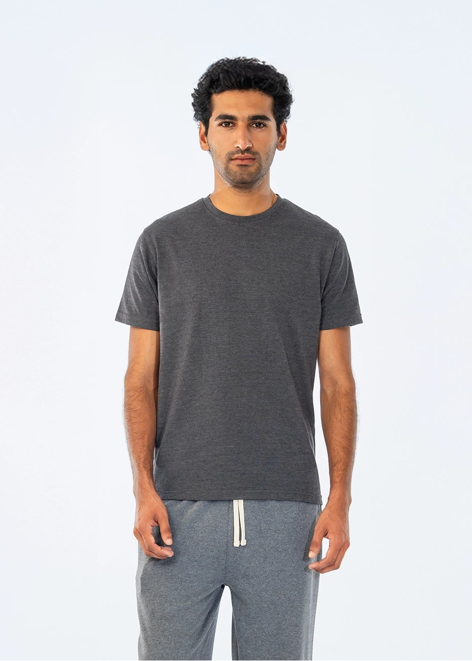 Men's charcoal T-shirt with crew neck and short sleeves on model