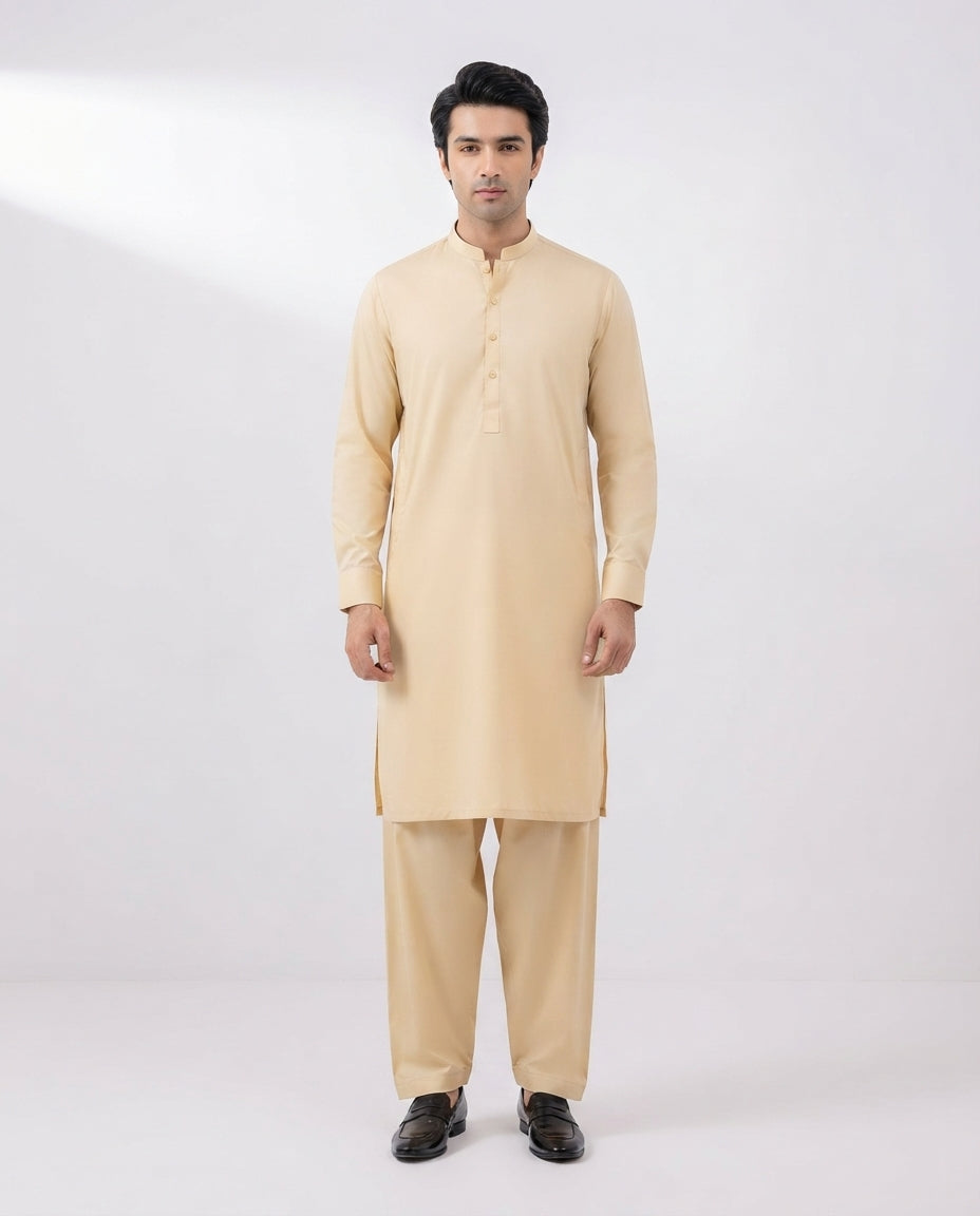 Men's cream summer shalwar kameez with long tunic and matching trousers, front buttons
