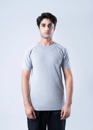 Men's light grey crew-neck t-shirt, short sleeves; relaxed fit