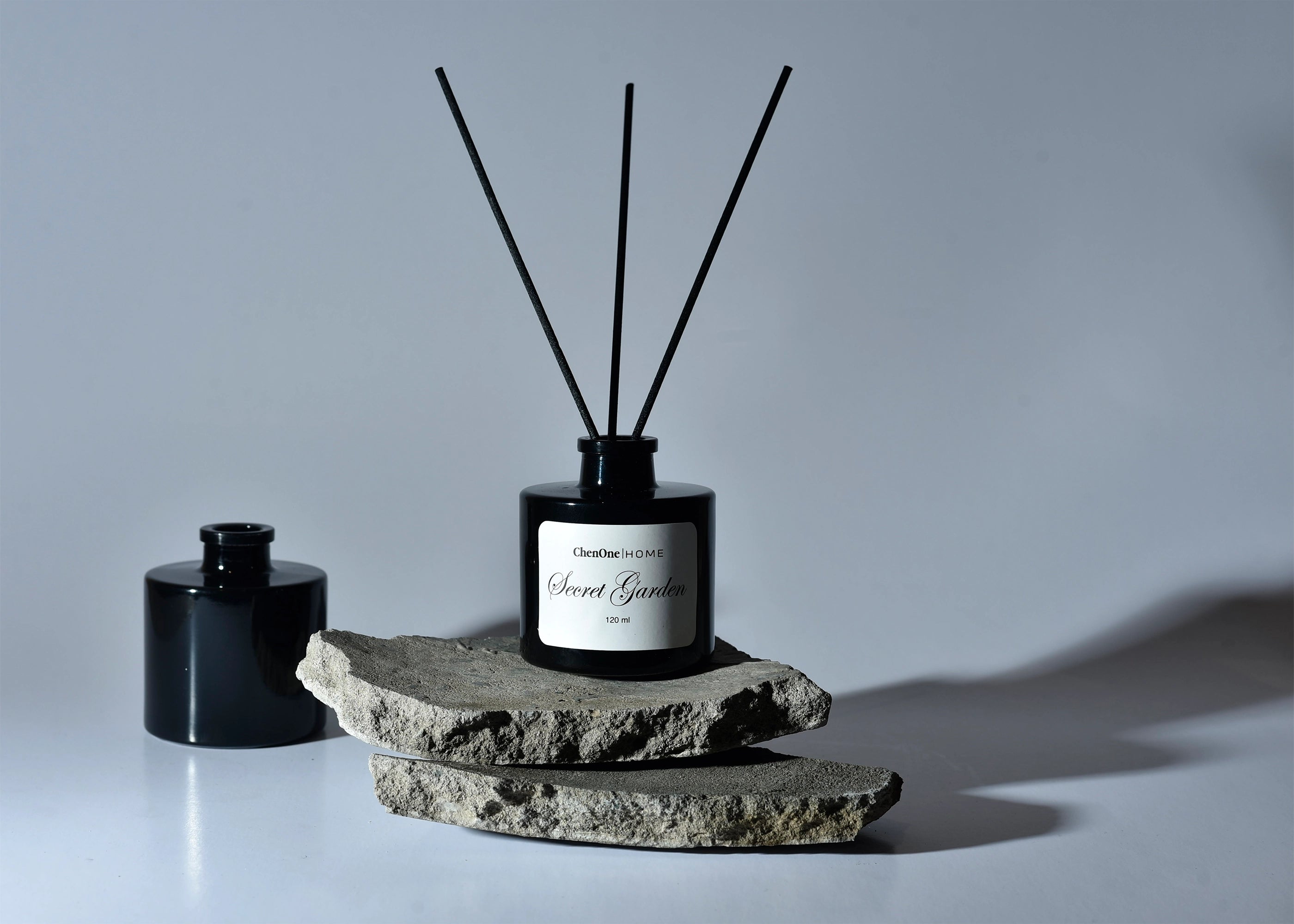 Secret Garden Diffusers - Diffusers | ChenOne