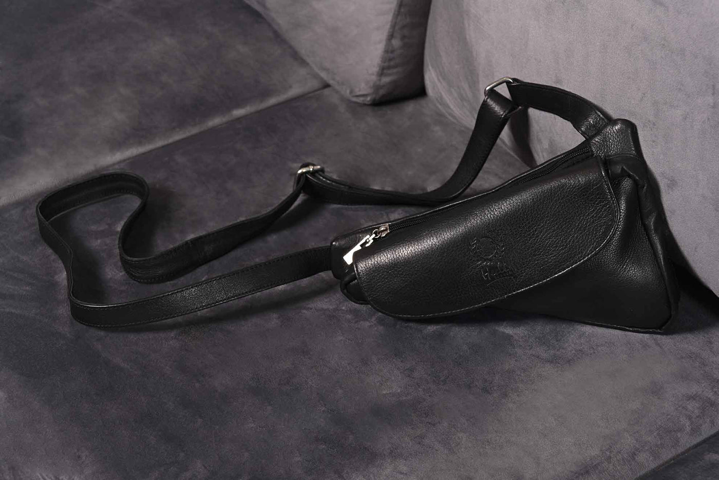 LEATHER FANNY PACK HFL-1
