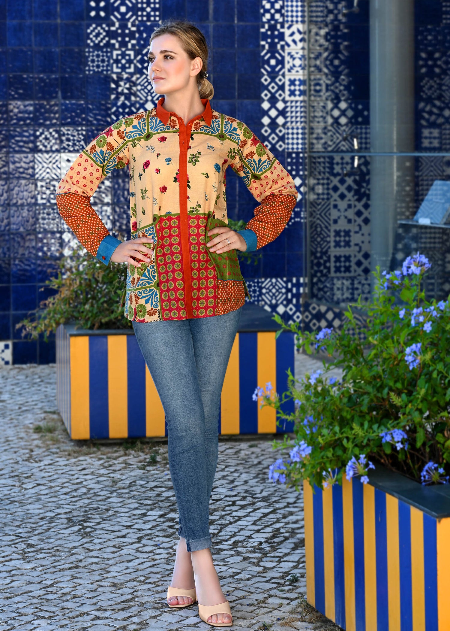 Picture of LDS-6268 SHORT SHIRT ROSE GARDEN BEIGE - Chenone Official - Online Shopping